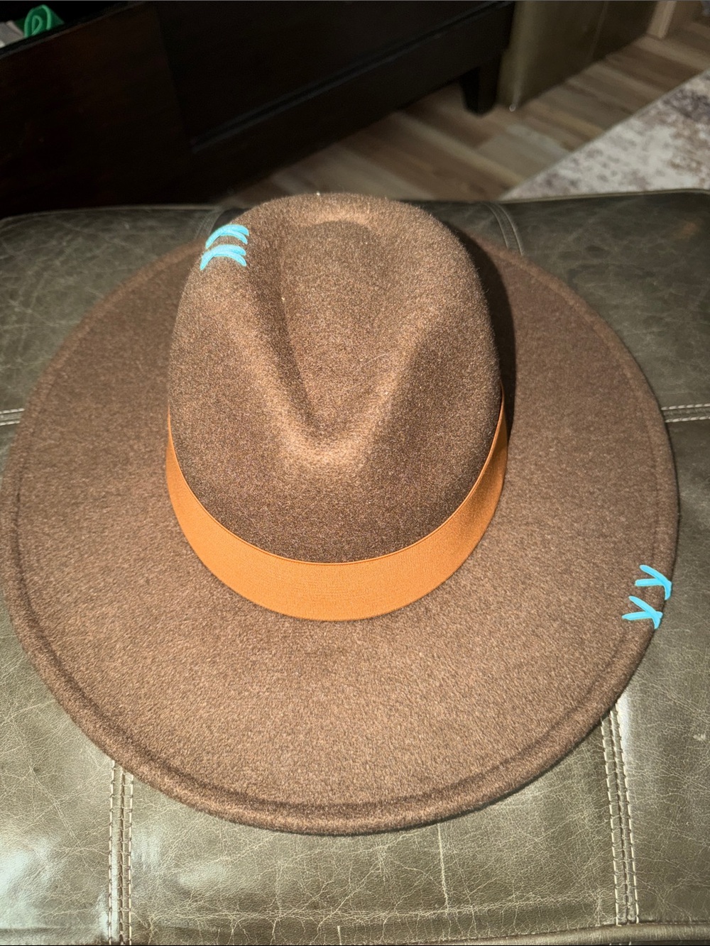Unique Youbadu Brown Felt Fedora with Tan Band and Teal Accents